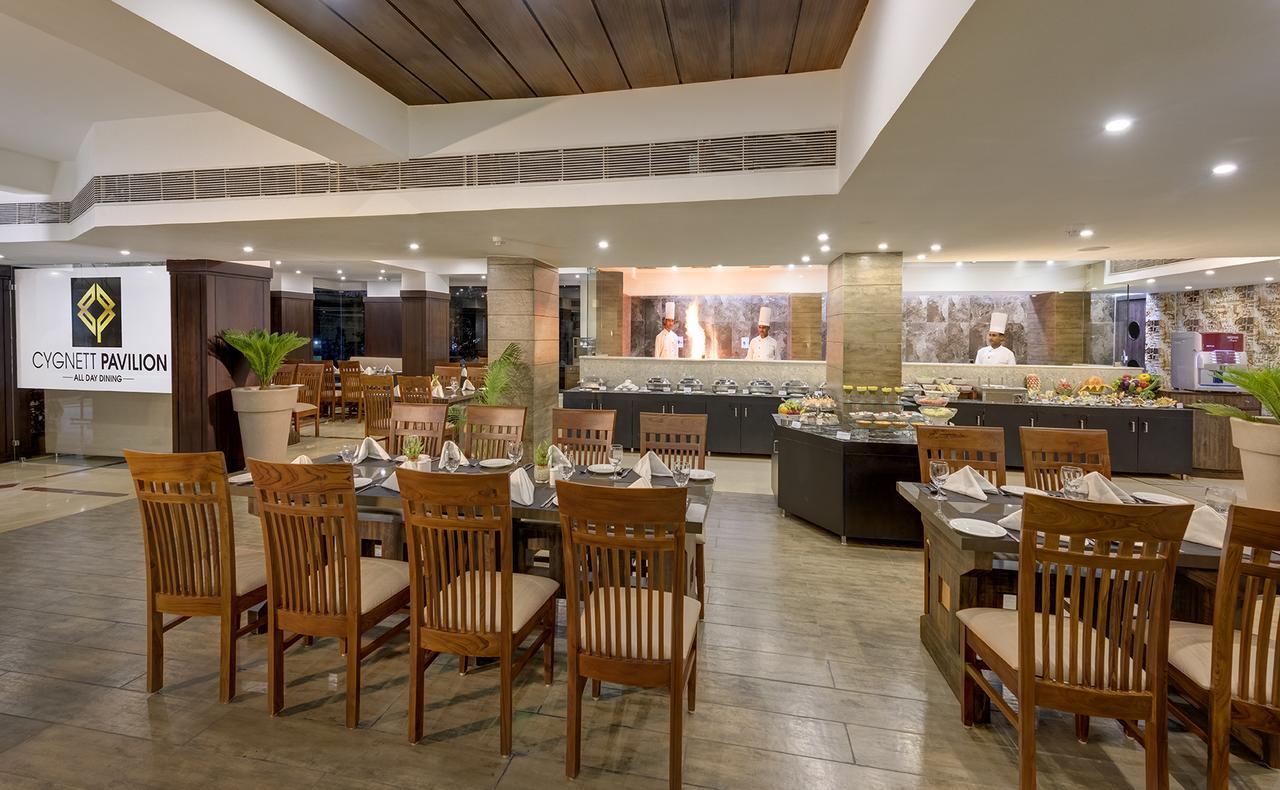 Cygnett Inn Dwarka  Exterior photo